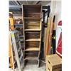 Image 1 : wood crates