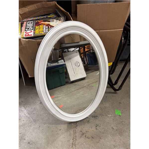 Oval frame