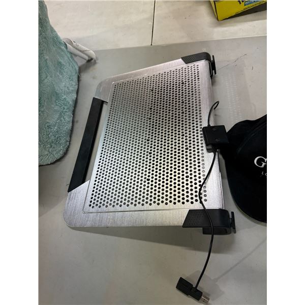 Cooler master tray