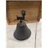 Image 1 : Bell