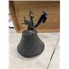 Image 2 : Bell