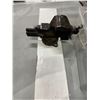 Image 1 : Vise