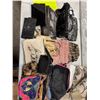 Image 1 : Purses and makeup bags