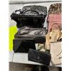 Image 3 : Purses and makeup bags