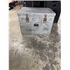 Image 1 : Storage box