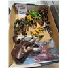 Image 1 : Action figures and accessories
