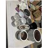 Image 1 : Planters and vases