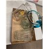 Image 1 : Glass jugs