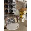Image 1 : Kitchen miscellaneous