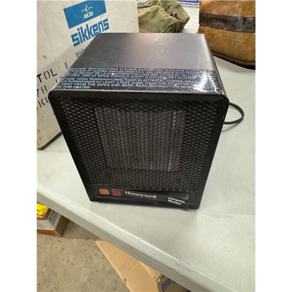 Honeywell ceramic heater