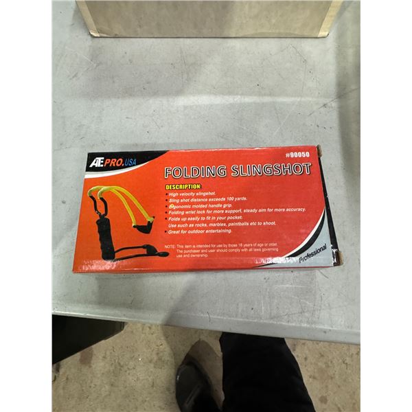 Folding slingshot