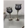 Image 1 : 2 large votive of holders