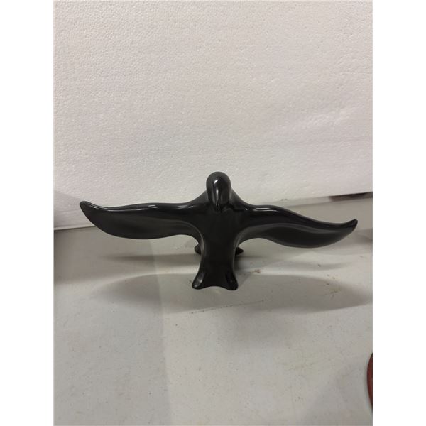 Pearlite stone craft carved eagle figuring 12 inches across