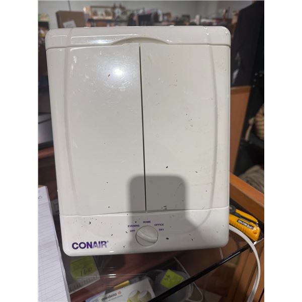 Connair light up mirror