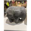 Image 2 : Elephant decor