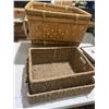 Image 2 : Assorted baskets