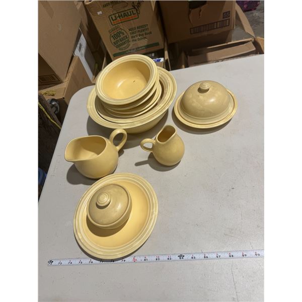 Assorted dishes