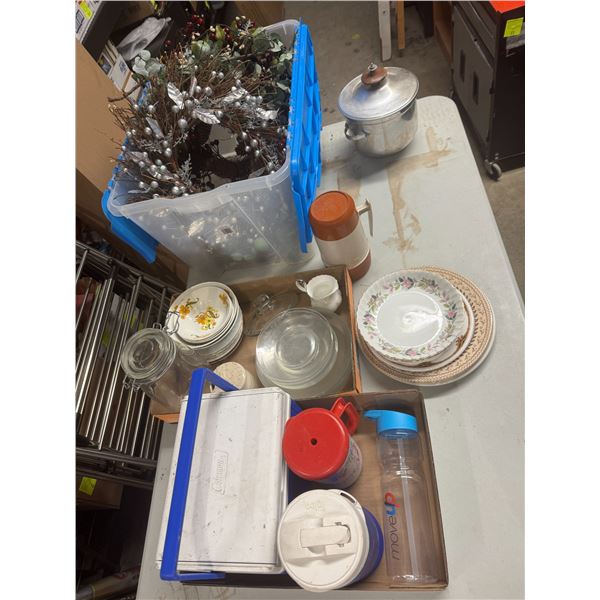 Miscellaneous lot