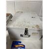 Image 2 : First aid kit