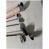 Image 2 : Assorted golf clubs