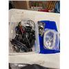 Image 1 : Electronic cords