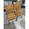 Image 1 : 2 chairs