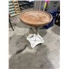 Image 1 : Accent side table