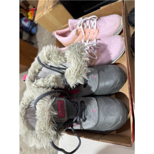 Footwear size 6