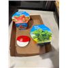 Image 1 : Grow kit for basil, strawberries, and pizza cutter