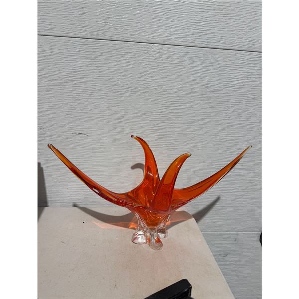4 point Chalet stretch center piece  Canada stamped
