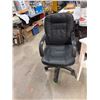 Image 1 : Office Chair
