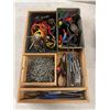 Image 1 : Hooks, small clamps and other miscellaneous items