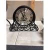 Image 1 : Clock