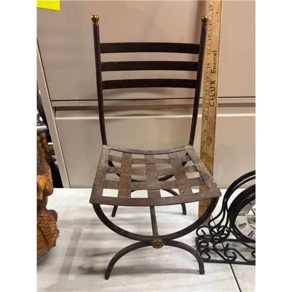 Plant stand