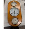 Image 1 : Hydrometer clock and thermostat