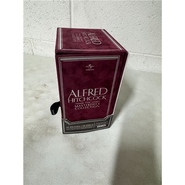 Alfred Hitchcock 14 movies 15 discs