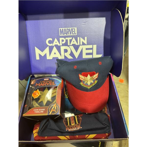 Captain Marvel gift set