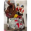 Image 1 : Nutcracker and other Christmas decor