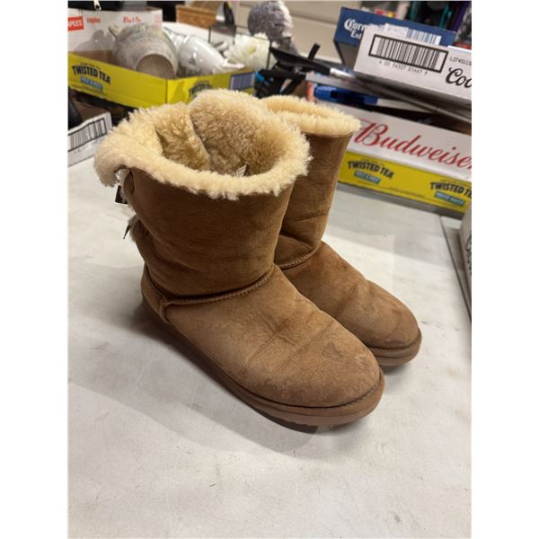 UGGs size 9