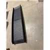 Image 1 : Folding pet ramp