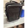 Image 1 : Carry-on luggage