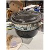 Image 1 : Large canner with lifter