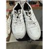 Image 1 : Athletic works shoes size 9