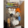 Image 1 : Kitchen items, Tupperware, measuring cups, etc.
