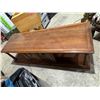 Image 1 : Deli craft Canada coffee table