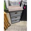Image 1 : Storage drawers