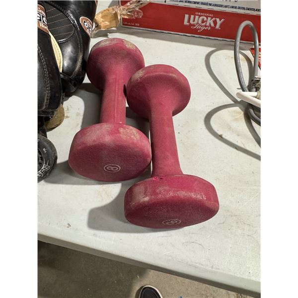 8 lbs weights