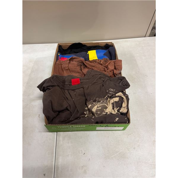 Men's large T-shirts