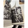 Image 2 : Elvis book
