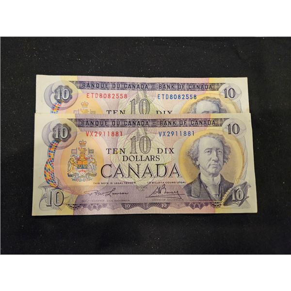 2x 10 Dollar bills